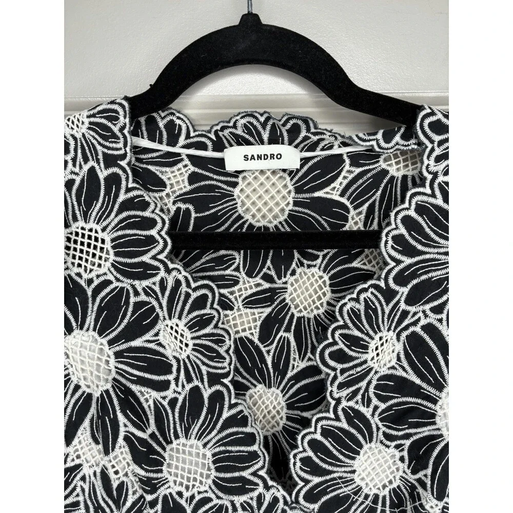 Sandro Audrey Flared Floral Mini Dress Black White Size 40 Short Sleeve V Neck - Picture 4 of 10